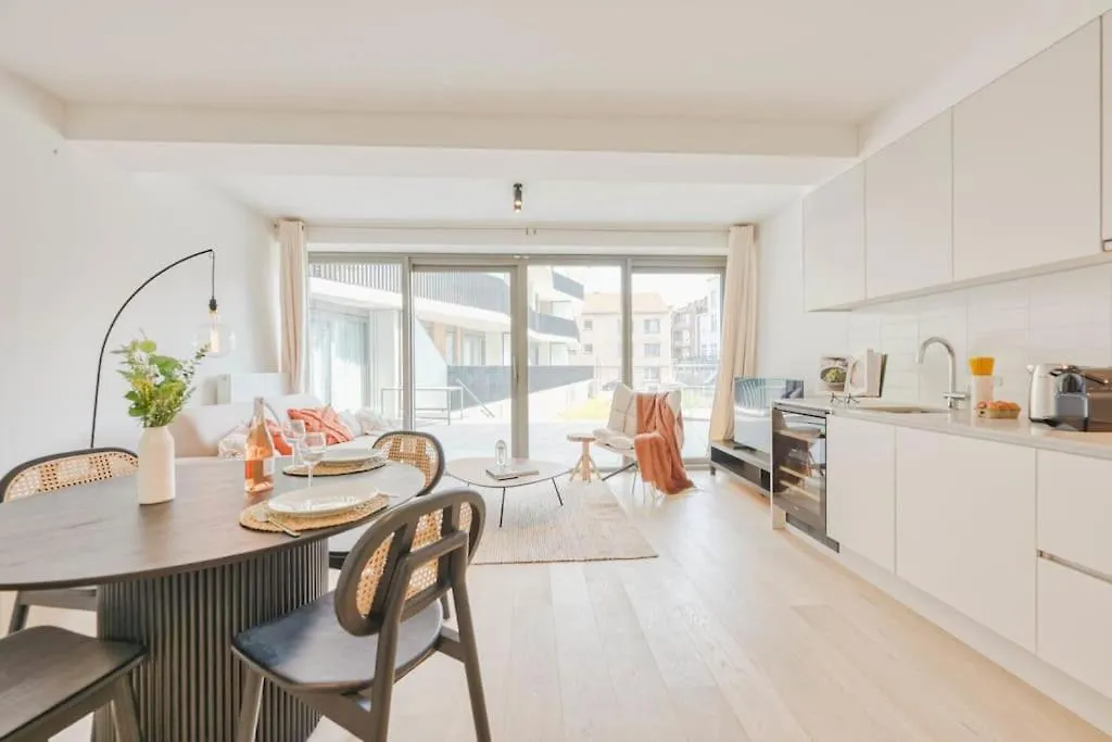 Apartment Amazing Studio Near The Sea Ostend